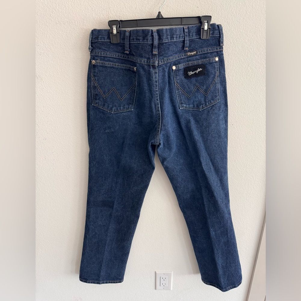 Wrangler Black Bootcut Jeans with Classic Style